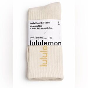 Lululemon Daily Essential Crew Socks Cream Gold Logo Unisex NWT L/G
